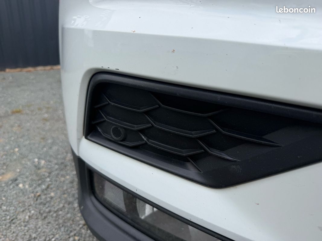 Volkswagen Tiguan volkswagen tiguan Comfortline Business Start-Stop DSG boite automatique gps tel radars etc... (image 11)