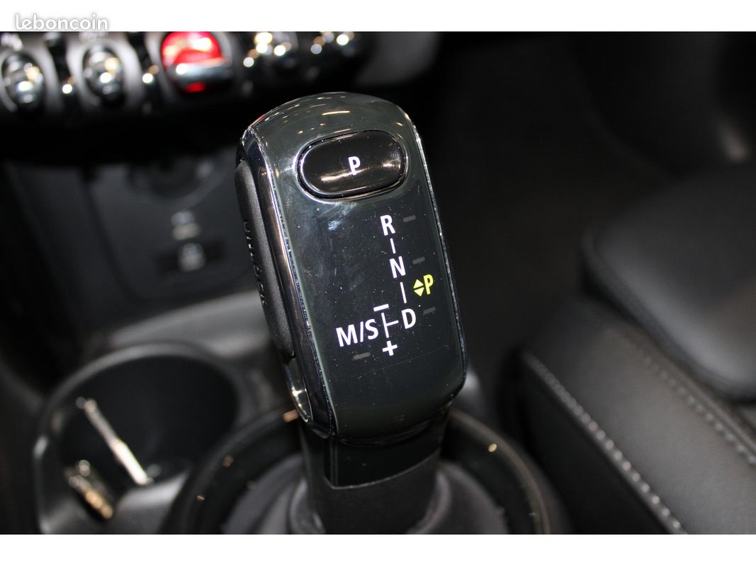 MINI MINI Cooper 1.5i 136 Edition Premium Plus Phase 3 Suivi Parfait État (image 14)