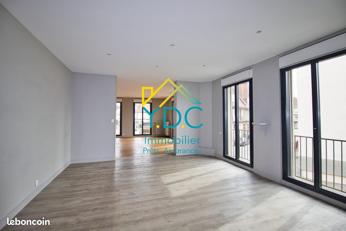 Appartement 5 pièces 187 m² · à Yvetot · 187 m² · 317 000 €