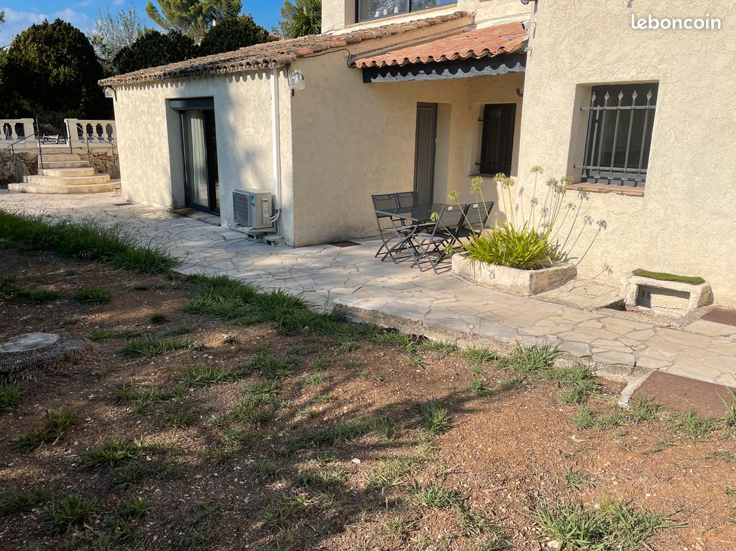 Appartement 3 pièces 77 m² · à Mougins · 77 m² · 1 450 €