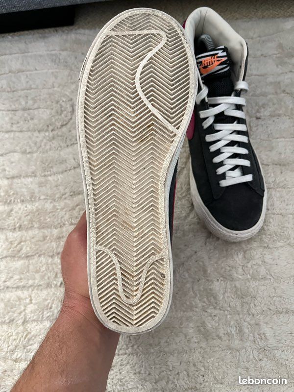 Chaussures De Baskets Nike Blazer Gris Foncés Femme Taille