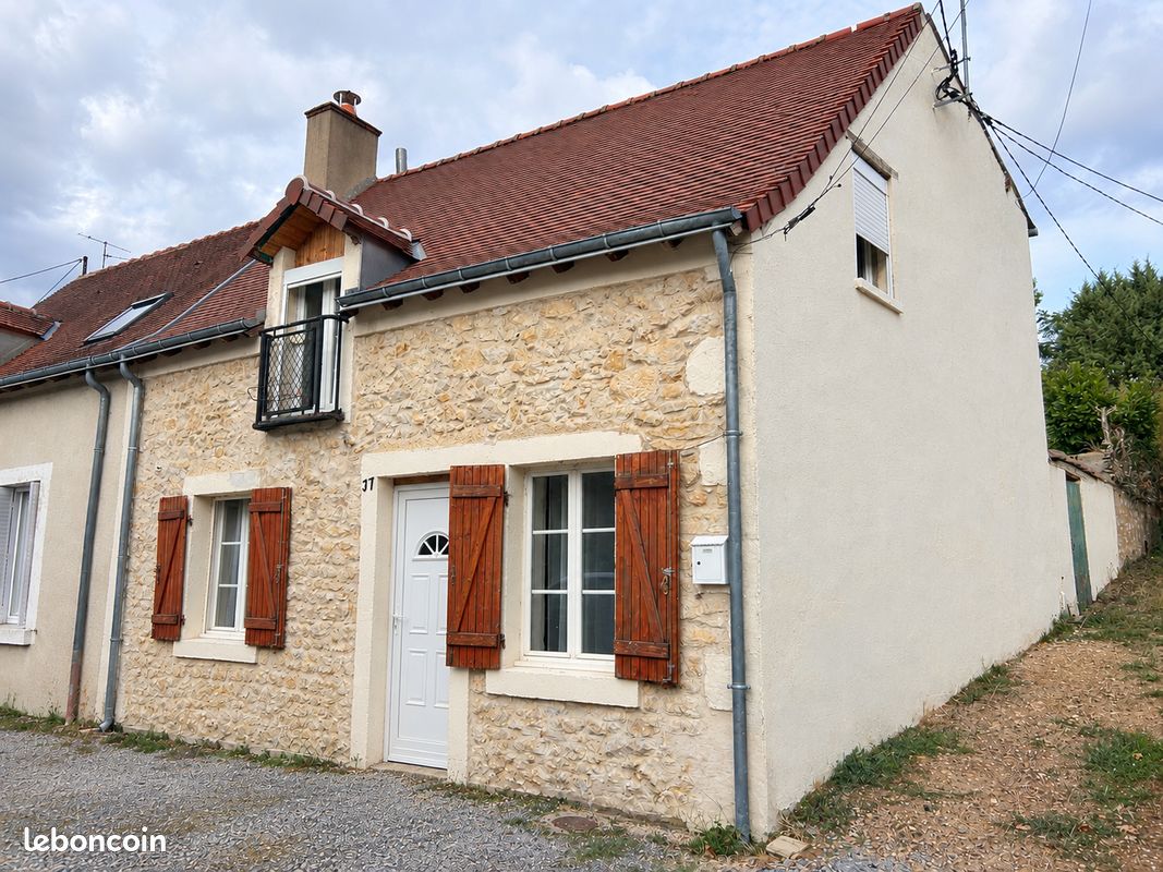 Maison 4 pièces 93 m² · à Saint-Gaultier · 93 m² · 69 000 €