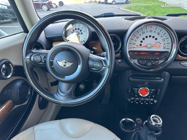Mini MINI COOPER 1.6 D 112 CV (image 4)