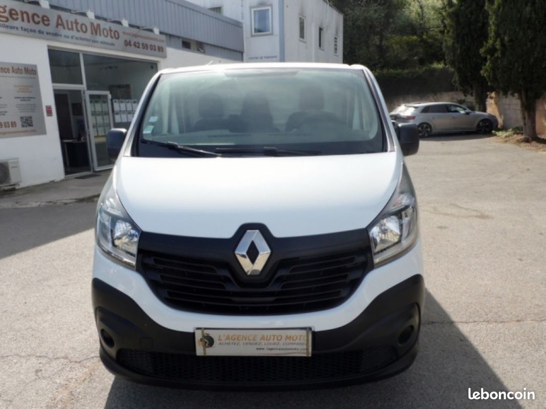 Renault trafic fourgon gn l1h1 1200 kg dci 120 energy confort (image 8)