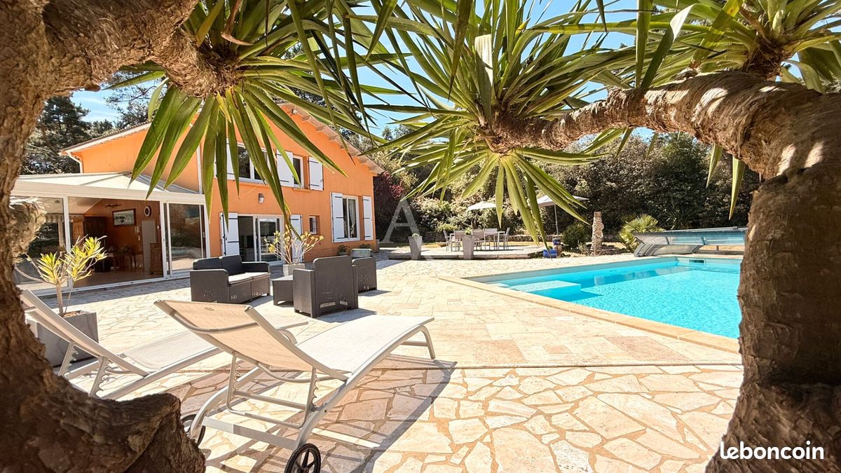 Maison 5 pièces 128 m² (image 1)