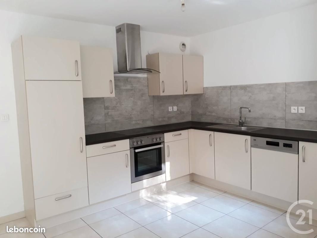 Appartement 3 pièces 77 m² · à Pfastatt · 77 m² · 185 000 €