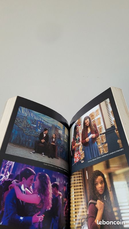 Livre " 13 reasons why" (image 4)