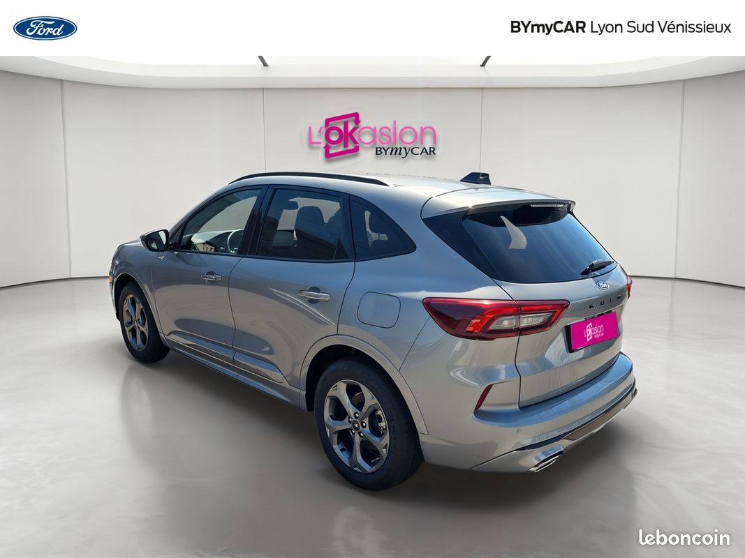 FORD Kuga 2.5 Duratec 180 ch FlexiFuel FHEV E85 Powershift ST-Line (image 3)