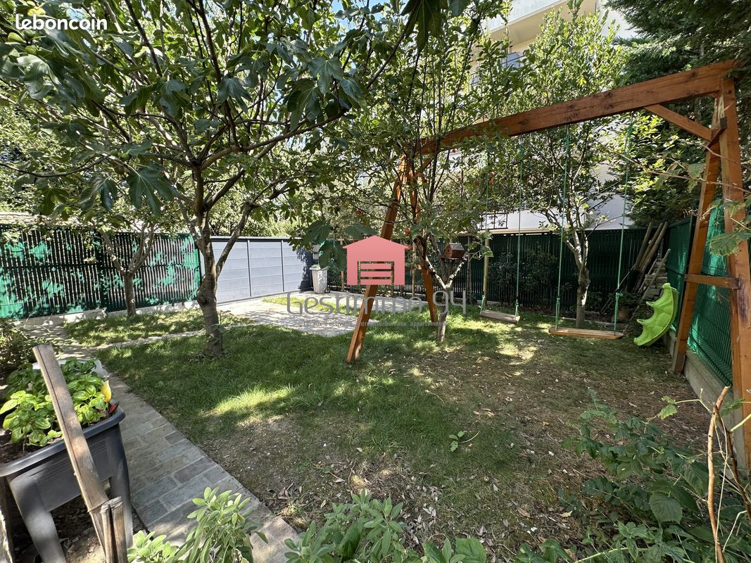 Maison 8 pièces 237 m² · à Fontenay-sous-Bois · 237 m² · 1 550 000 €