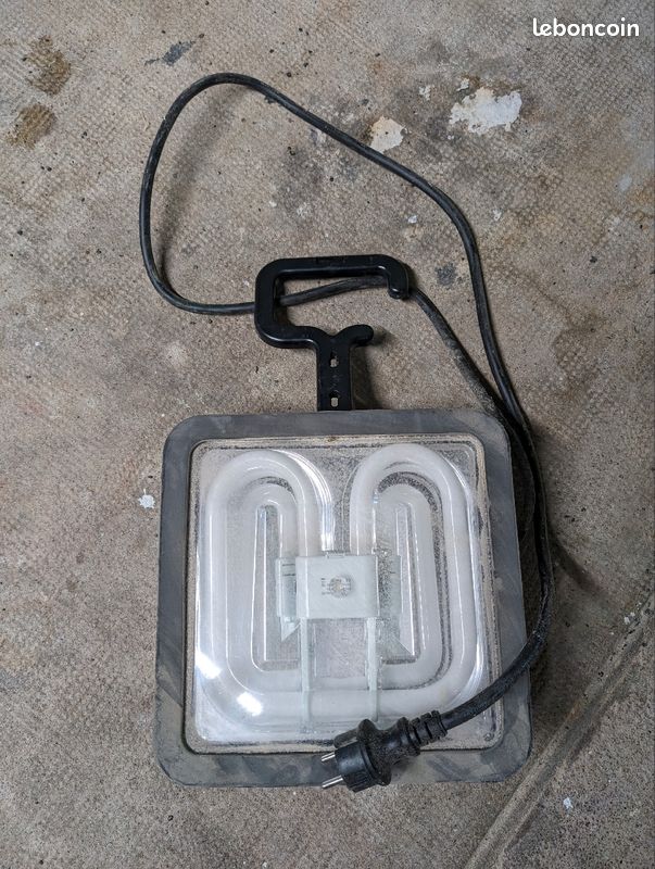 Luminaire éclairage de chantier (image 1)