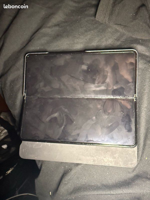 Galaxy Z fold 3 5g version 512gb (image 2)