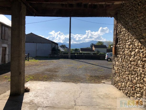 Maison 8 pièces 217 m²