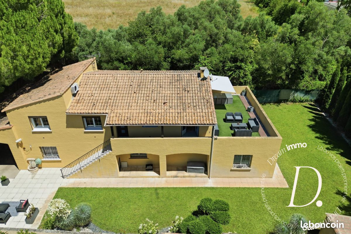 Maison 6 pièces 268 m² · à Montpellier · 268 m² · 750 000 €