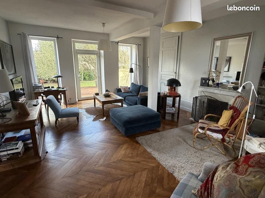 Maison 5 pièces 156 m² · à La Ferté-Bernard · 156 m² · 296 800 €