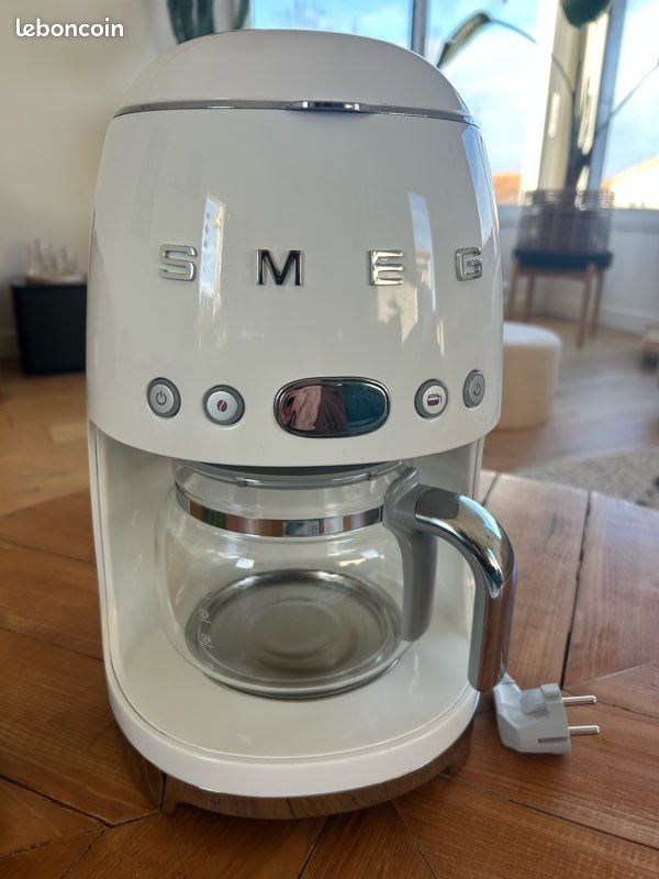 Cafetière filtre SMEG (image 1)