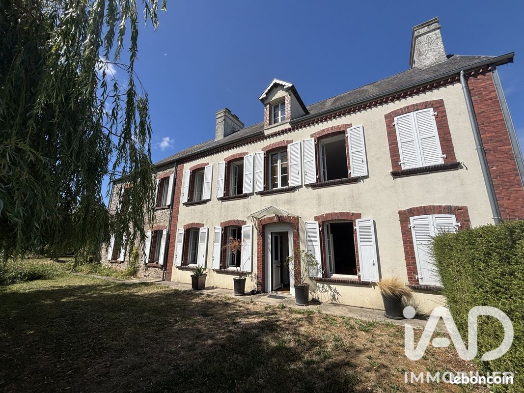 Maison 7 pièces 186 m² · à Montpinchon · 186 m² · 296 500 €