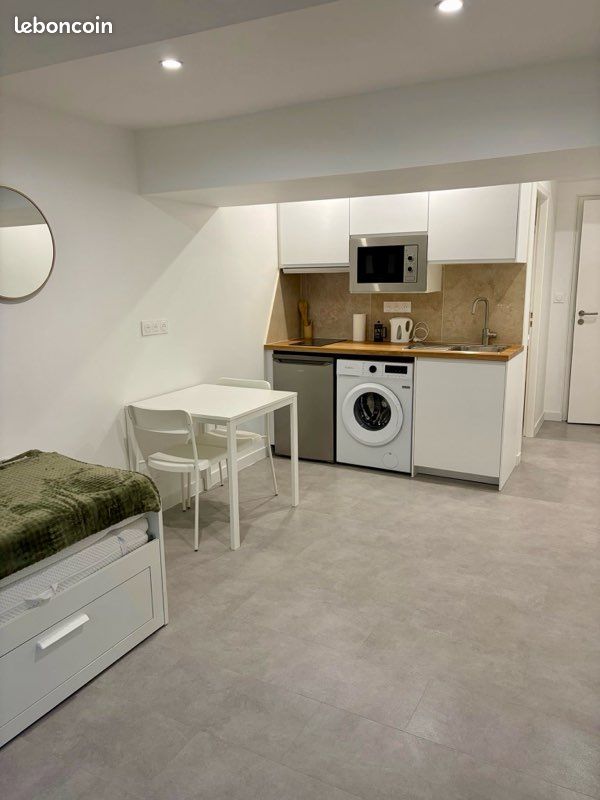 Appartement 1 pièce 22 m² · à Manosque · 22 m² · 720 €/mois