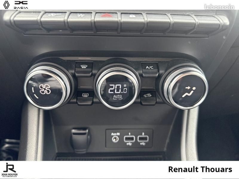 Renault Captur 1.3 TCe mild hybrid 140ch Techno Fast Track (image 17)