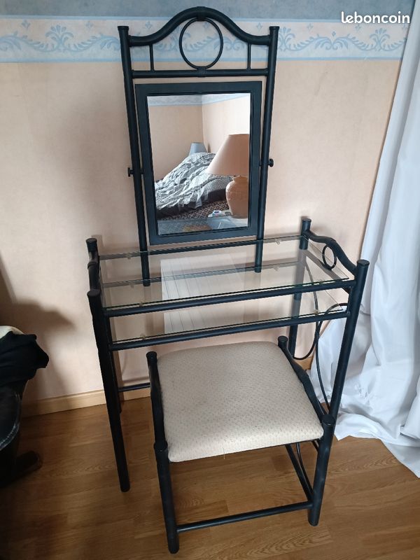 Coiffeuse (image 1)