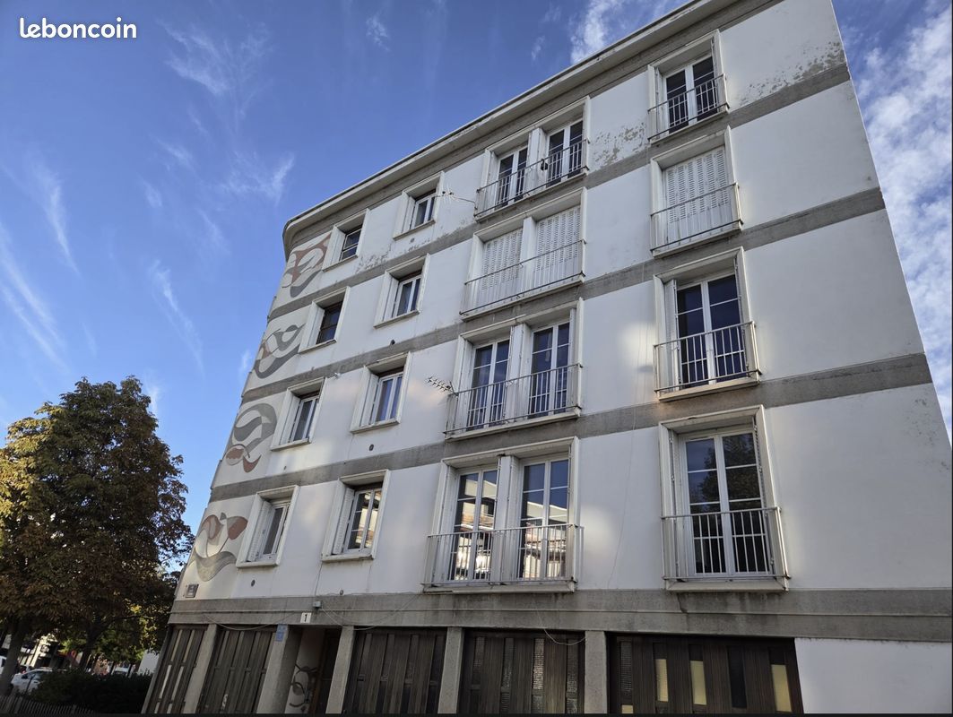Appartement 3 pièces 79 m² · à Clermont-Ferrand · 79 m² · 171 500 €