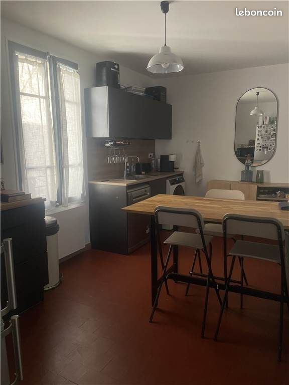 Appartement 2 pièces 62 m² · à Vaison-la-Romaine · 62 m² · 713 €