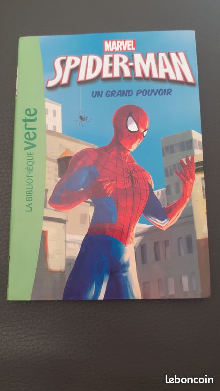 Livre bibliothèque verte marvel spider man un grand pouvoir (image 1)