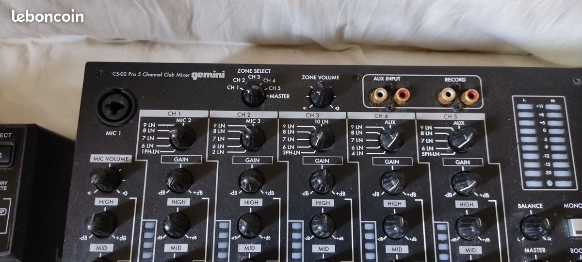 Gemini CS-02 Pro 2 Channel Club Mixer mixage DJ (image 2)