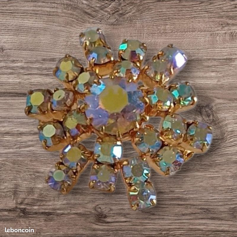 Broche Ancienne Avec Strass - Bijou Vintage - En Alliage Argenté - Occasion