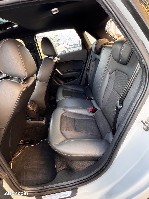 Audi A1 1.4 TFSI S line Sportpaket GARANTIE12 MOIS (image 7)