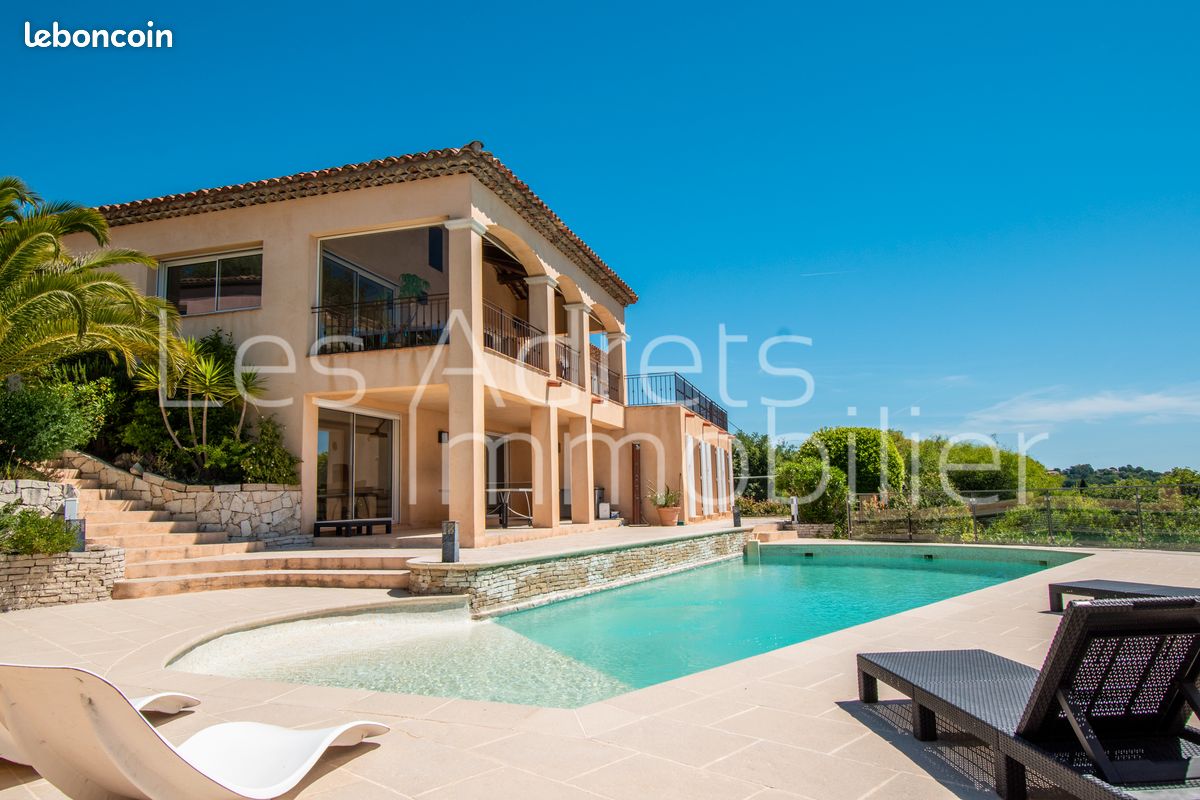 Maison 7 pièces 210 m² · à Les Adrets-de-l'Estérel · 210 m² · 1 290 000 €