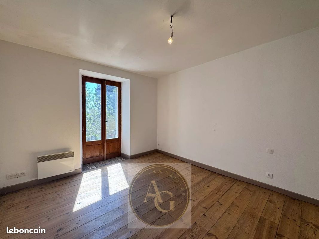Maison 6 pièces 138 m² · à Villepinte · 138 m² · 95 000 €