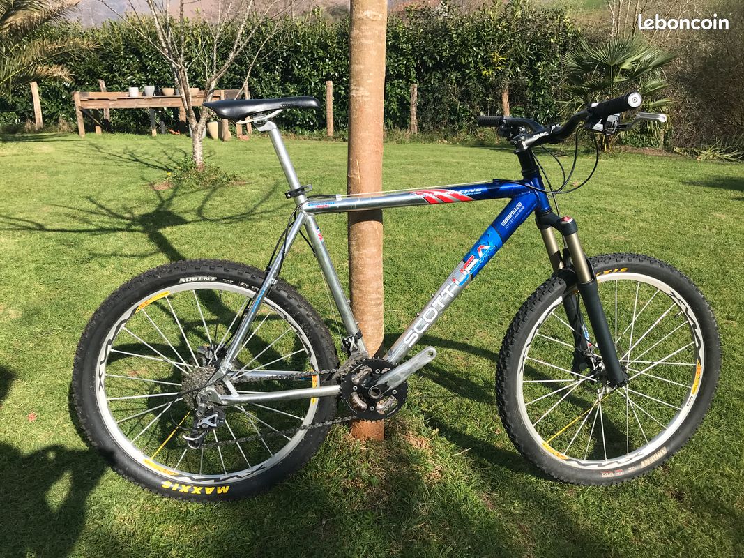 Vélo vtt scott modèle vintage - Vélos