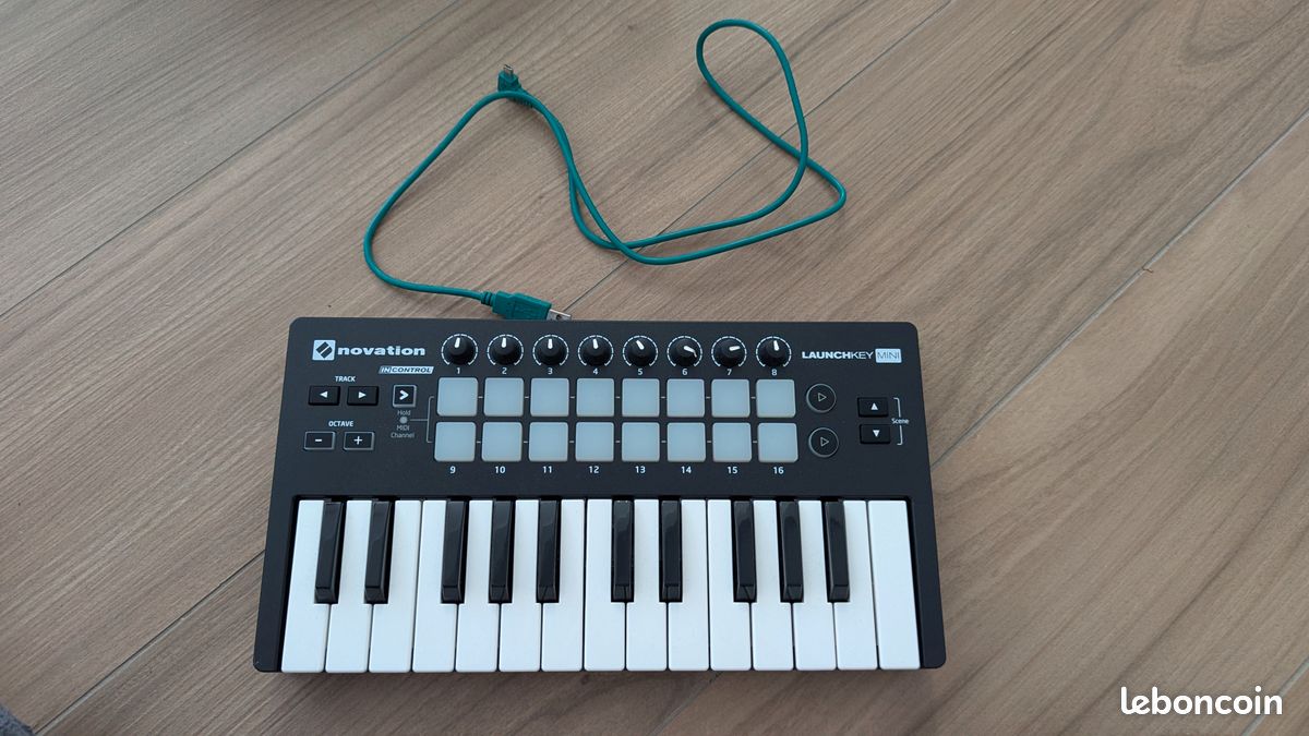 Novation Launchkey Mini MK1 – Clavier maître MIDI 25 touches + boîte (image 3)