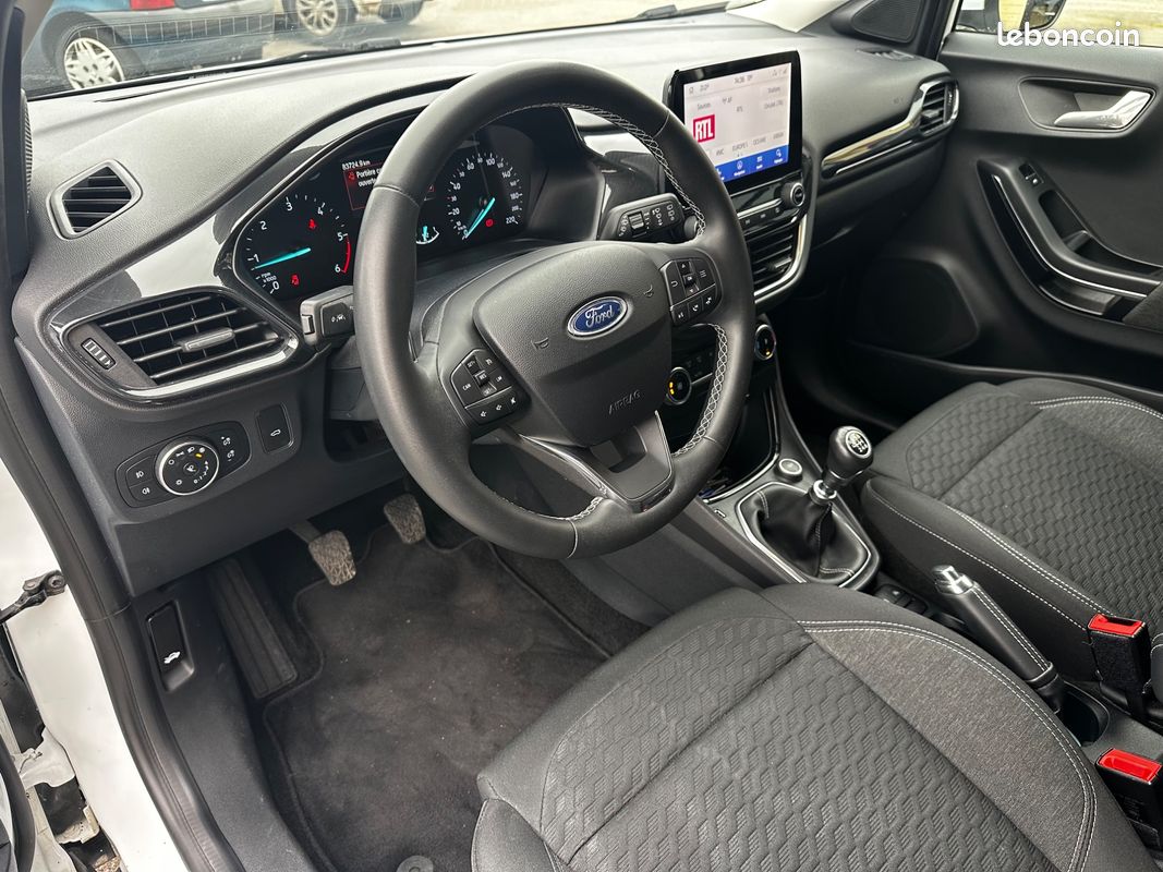 Ford puma 1.5 tdci 120 ecoblue titanium (image 29)