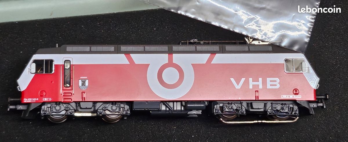 Hag 266 - locomotive re 4/4 vhb "menzau" - HO (image 2)