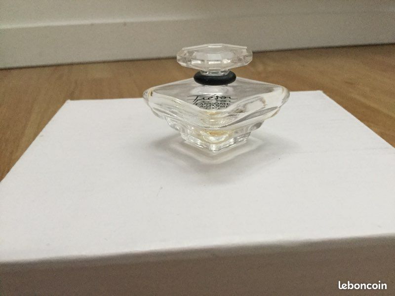 Miniature de parfum - Trésor de Lancôme - vide (image 2)