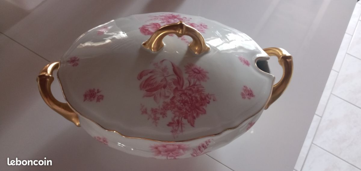 Soupière en porcelaine de limoges (image 1)