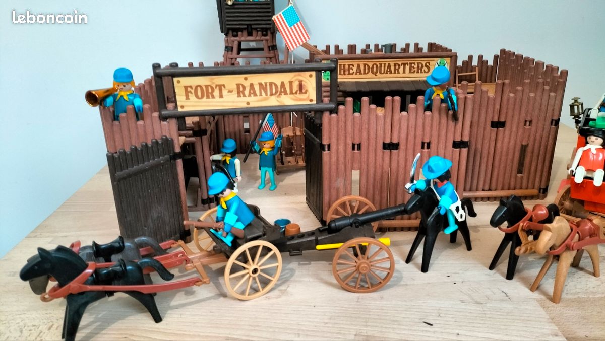 VTG Playmobil Western Civil War, Fort-Randall 3419 - 1980, boîte, 3242 s1v2 US Kavallerie, 1976-1980, Allemagne - France VTG Playmobil Western Civil War, Fort-Randall 3419 - 1980, boîte, 3242 s1v2 US Kavallerie, 1976-1980, Allemagne - France