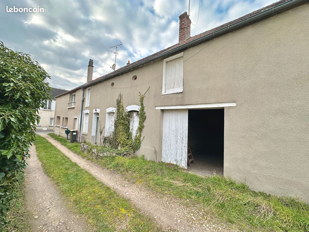 Maison 7 pièces 135 m² · à Dordives · 135 m² · 129 600 €