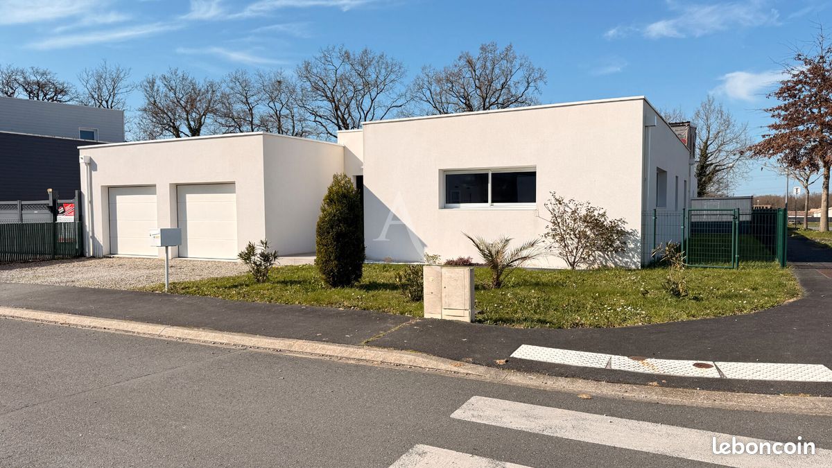 Maison 4 pièces 105 m² · à La Roche-sur-Yon · 105 m² · 327 000 €