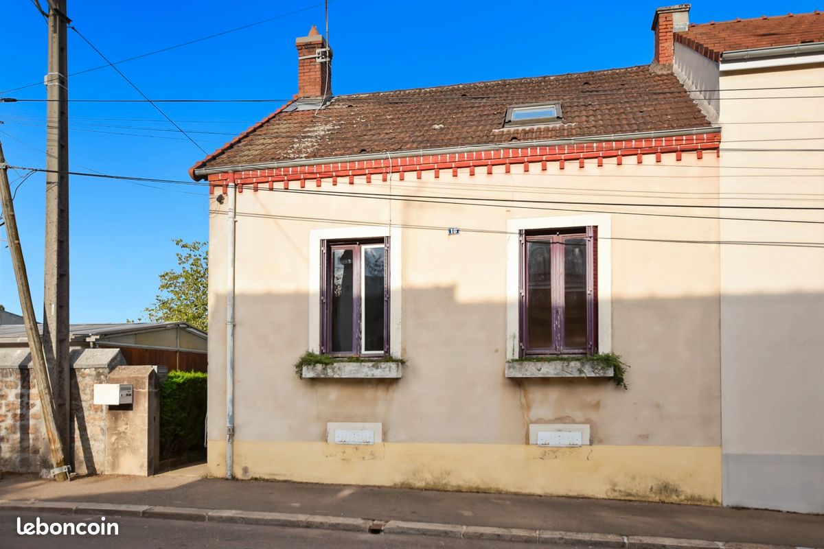 Maison 3 pièces 57 m² · à Le Creusot · 57 m² · 60 000 €