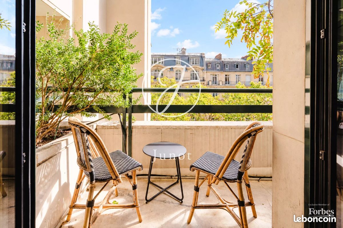 Appartement 8 pièces 249 m² · à Paris · 249 m² · 5 250 000 €