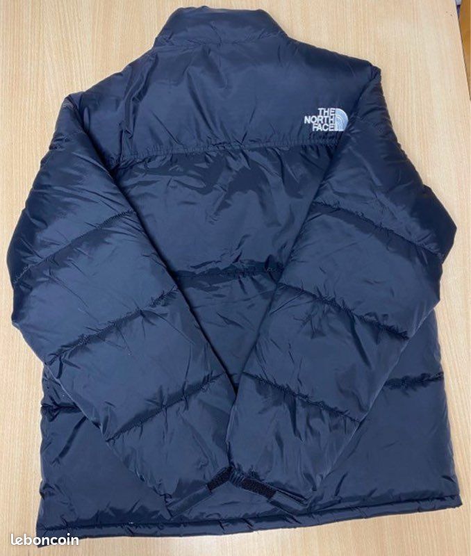 Doudoune tnf taille Xl homme noire (image 2)