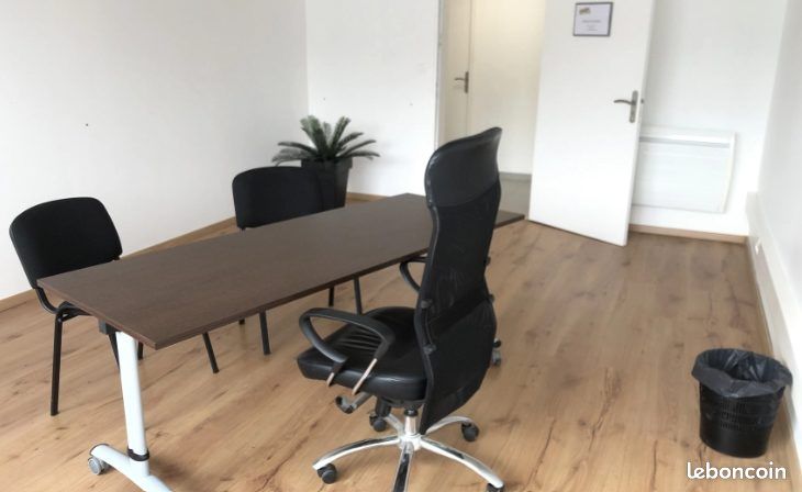 Bureaux 23 m² Carpiquet (image 5)