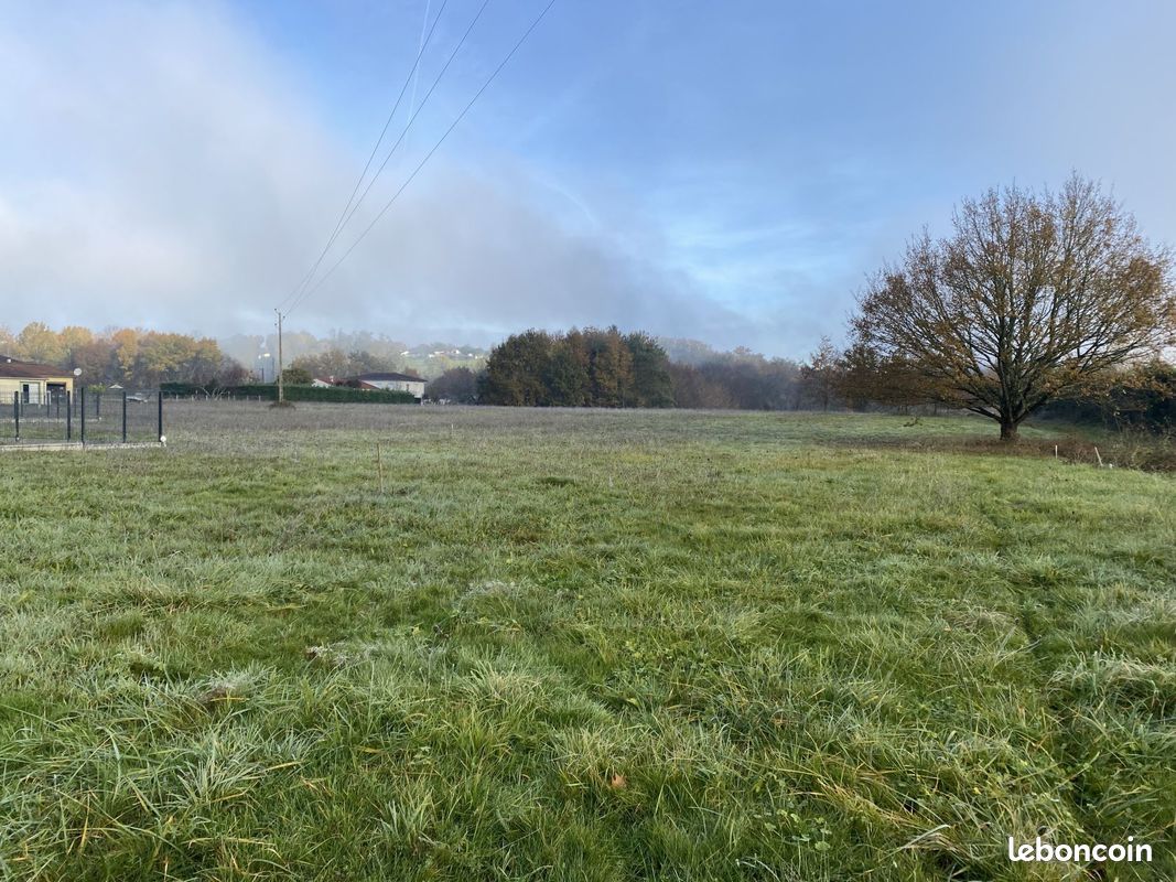 Terrain 950 m² · à Annesse-Et-Beaulieu · 950 m² · 38 500 €