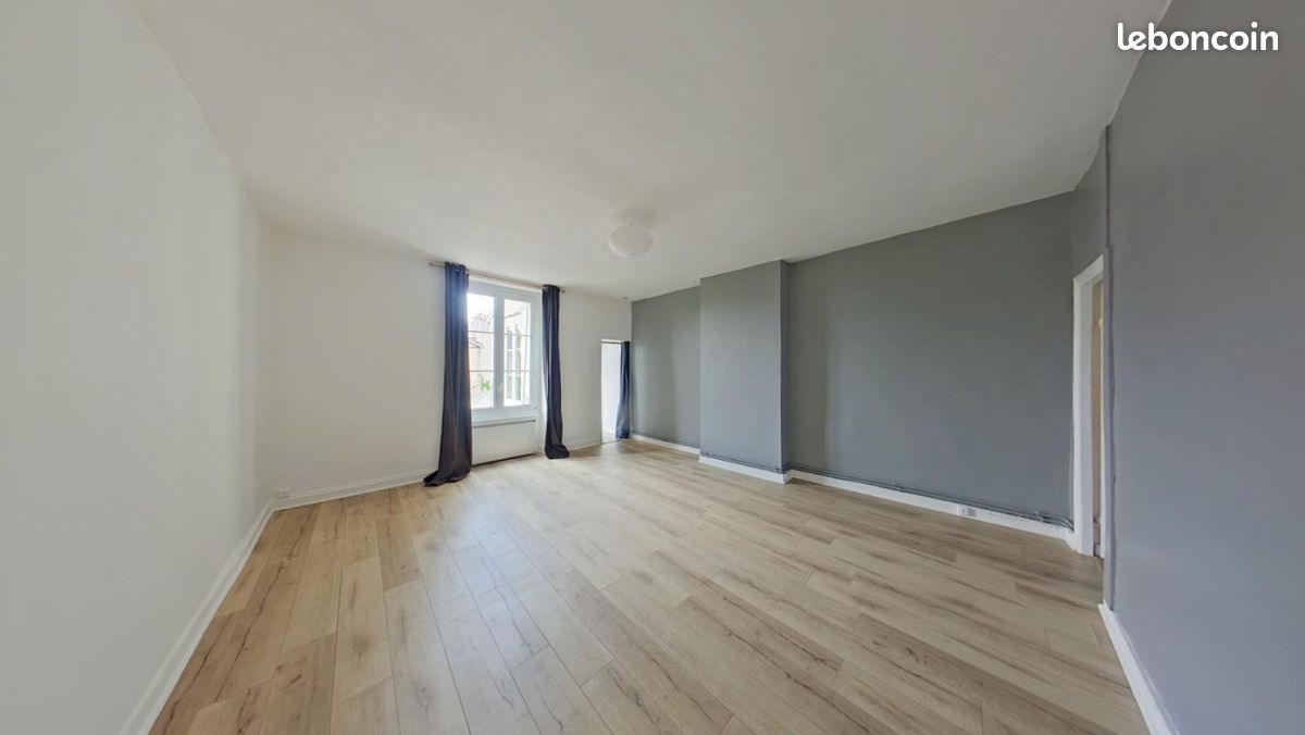 Appartement 2 pièces 50 m² · à Poitiers · 50 m² · 545 €