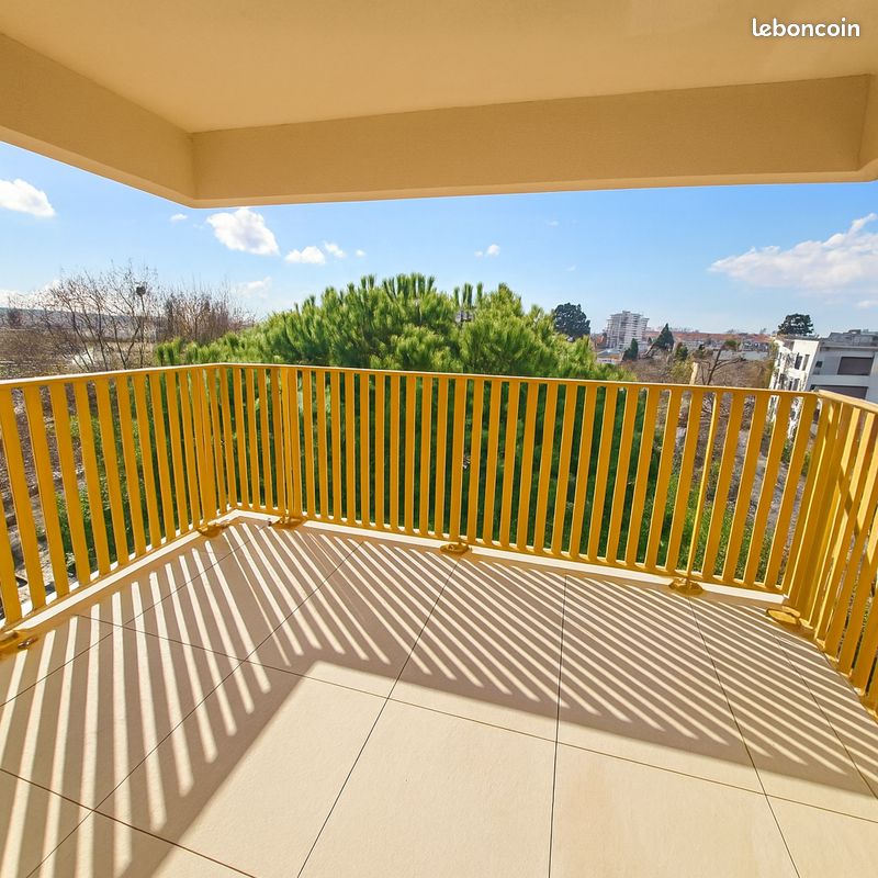 Appartement 2 pièces 42 m² · à Villefranche-sur-Saône · 42 m² · 690 €