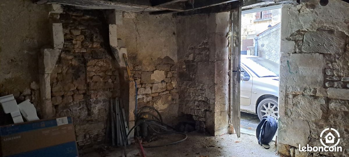 Maison 2 pièces 48 m² - Saint-Simon 16120 (image principale 4)