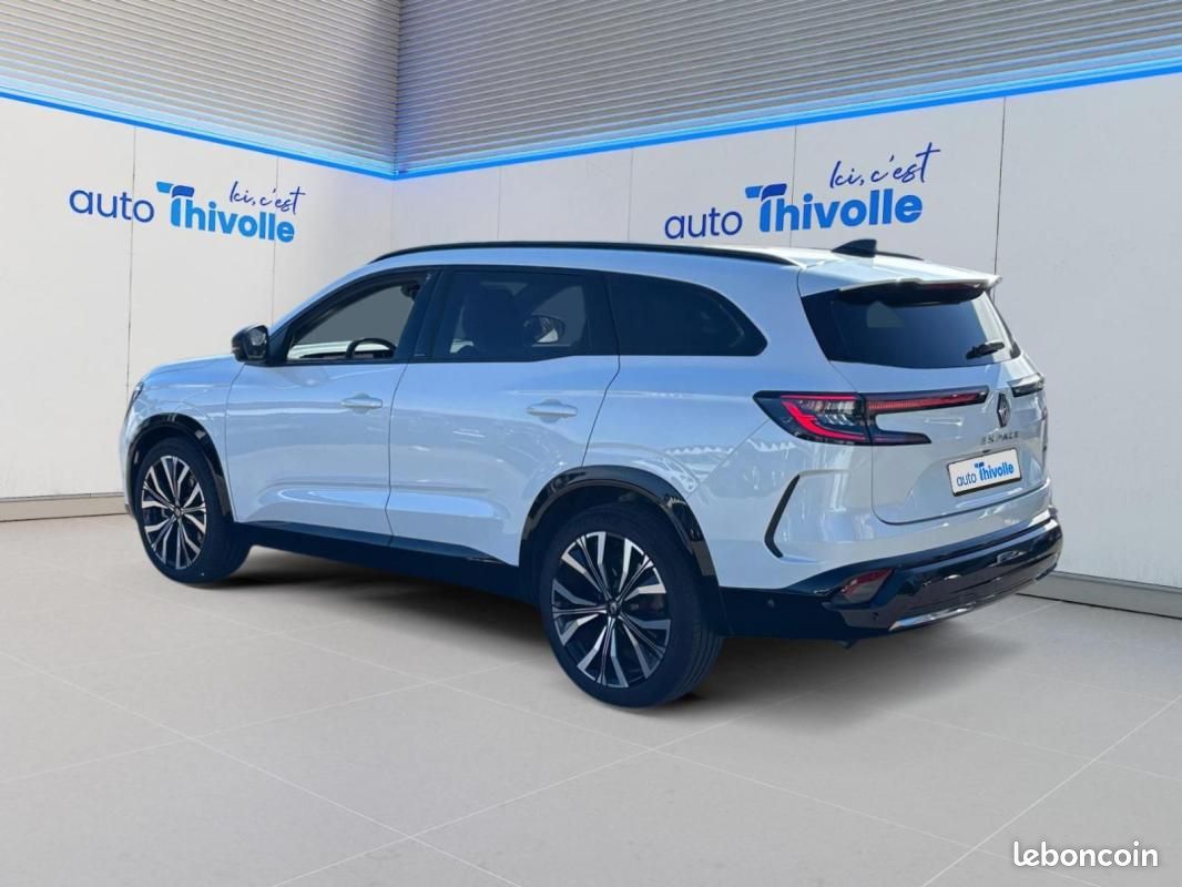 Renault Espace VI E-Tech hybrid 200 Iconic (image 3)