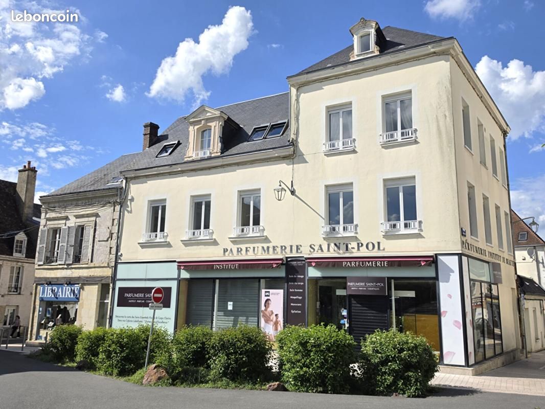 Local commercial 340 m² · à Nogent-le-Rotrou · 340 m² · 575 000 €